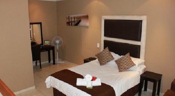 Room 6 - Bed View