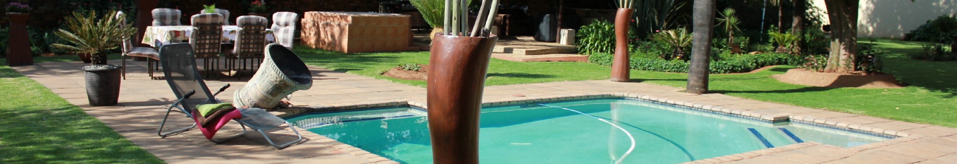 Greenfig Guest House - Swimming Pool Area